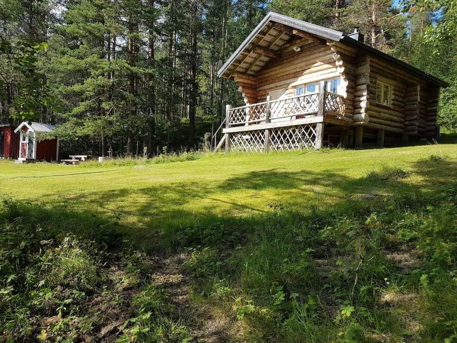 Lakeside Wilderness Cabin Jokkmokk Buitenkant foto